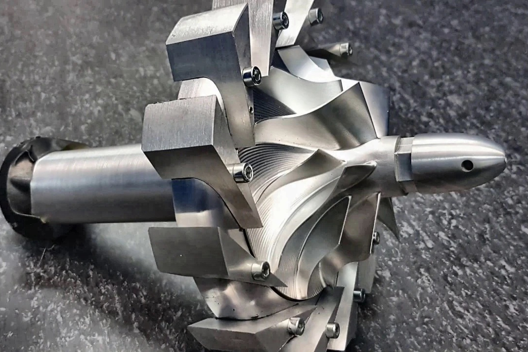 How CNC Handles Complex Geometries in Alloy Parts