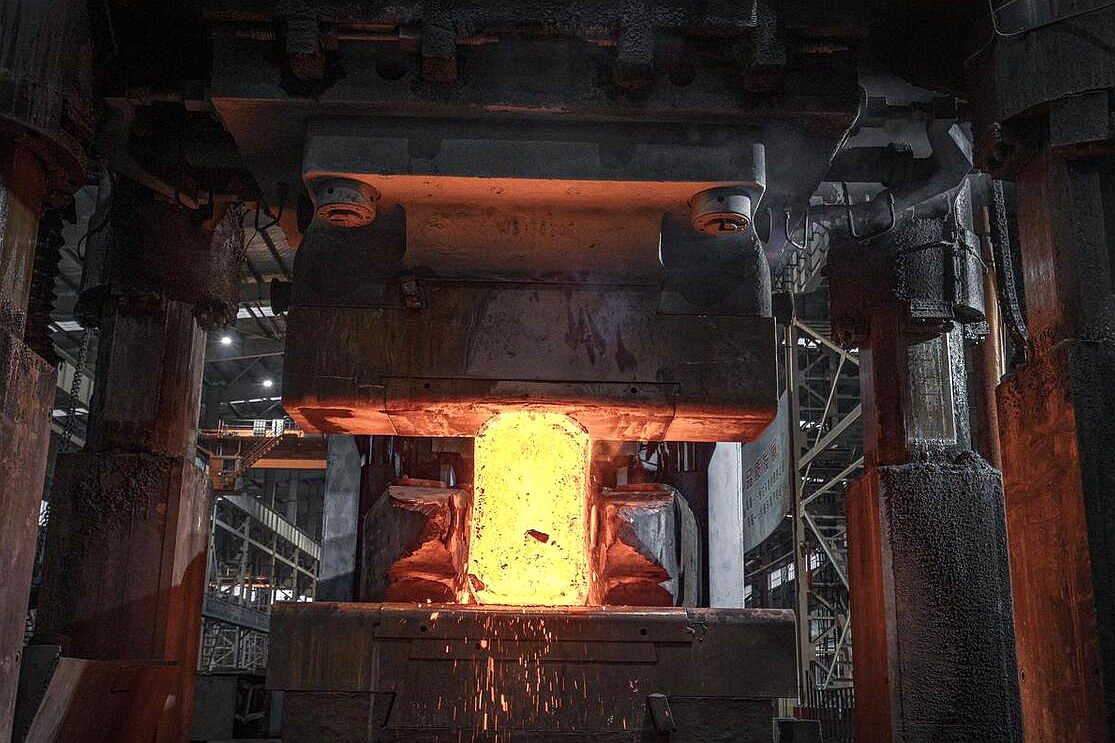 superalloy-free-forging-service-precision-engineering-for-aerospace-power-and-beyond