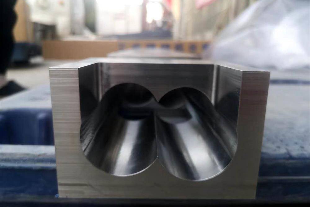 precision-cooling-channels-the-power-of-deep-hole-drilling